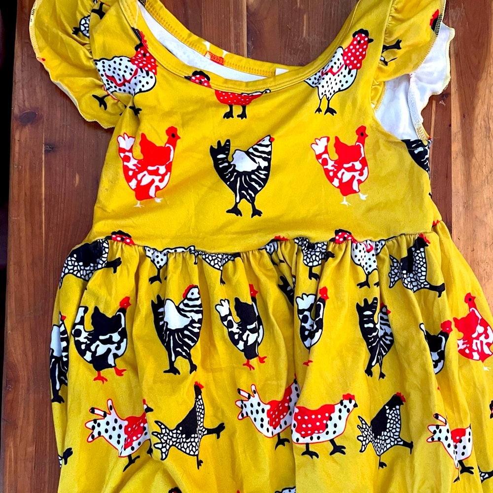 Chicken tunic! Runs big